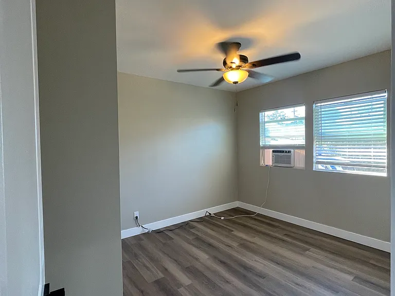 416 S Lincoln Pl — Photo 8