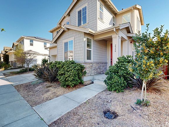 4th image of 2548 Red Willow Dr