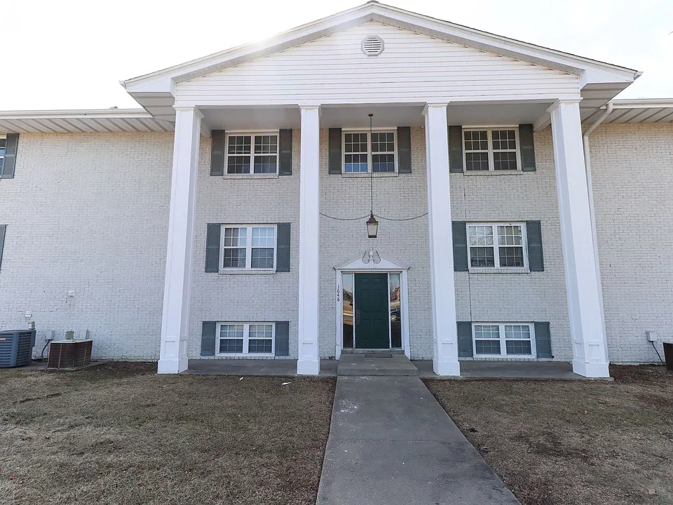 1646 Towne Dr