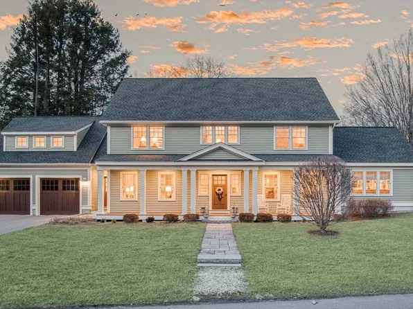 12 Southfield Rd, Concord, MA 01742