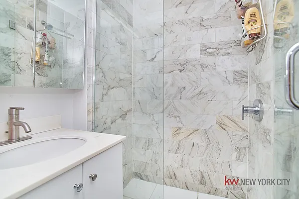 Rented by Keller Williams NYC | media 14