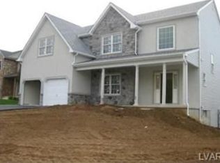 4 N Ridge Ct, Palmer Twp, PA 18045