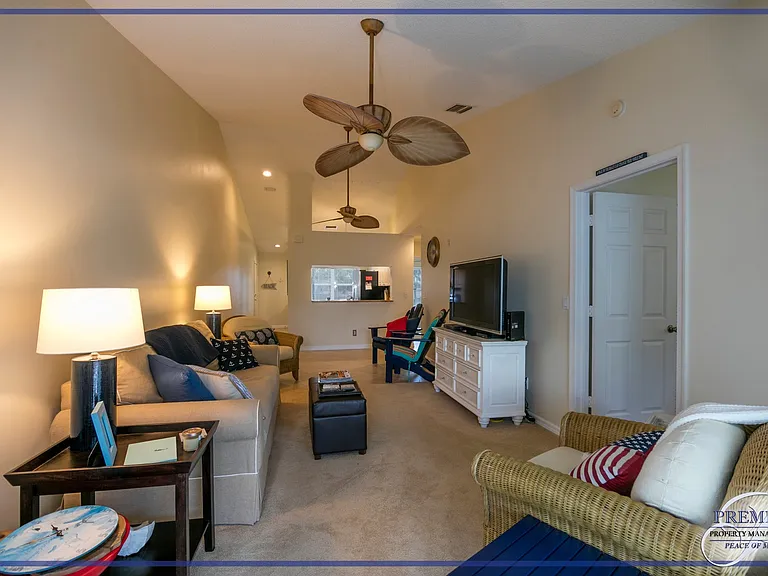 113 Wading Bird Cir #W-204 — Photo 4