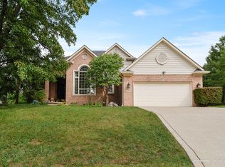 281 Larwick Cir, Valparaiso, IN 46385