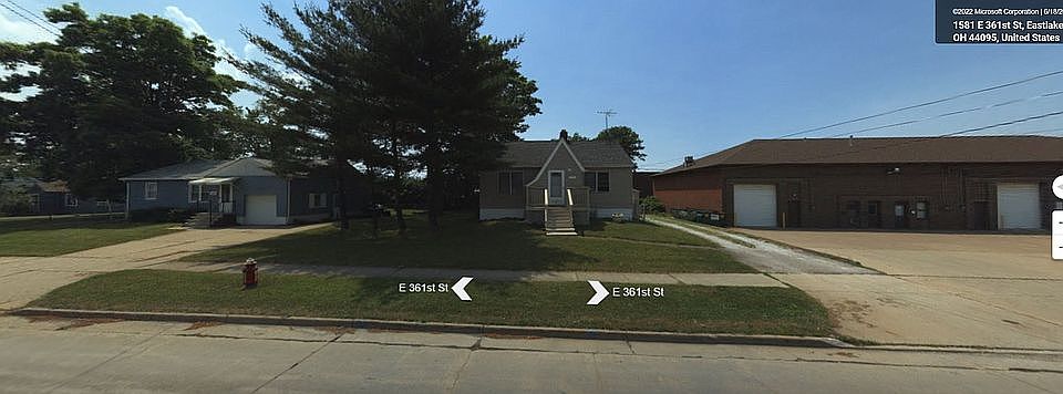 1st image of 1582 E 361st St