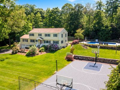 44 Wildwood Lane, Weston, CT, 06883