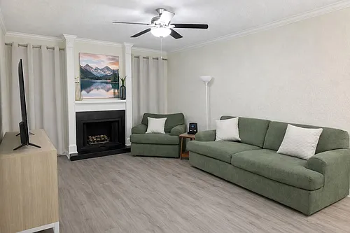 10049 Westpark Dr Photo 1