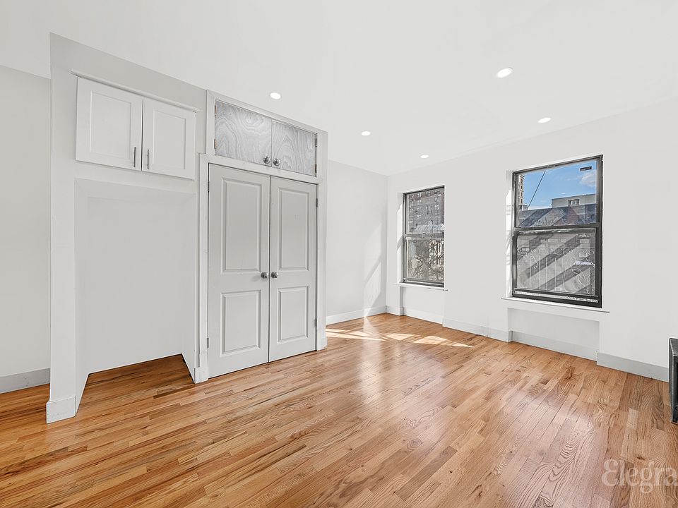 1st image of 851 W End Ave #4F