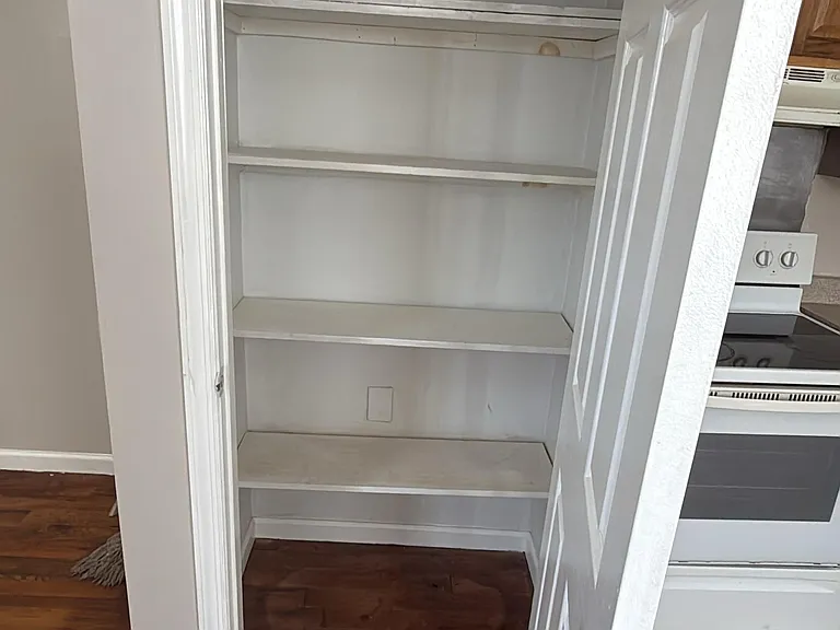 57 E Runyon St #A — Photo 10