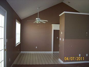 2nd image of 1516 Thistle Dr