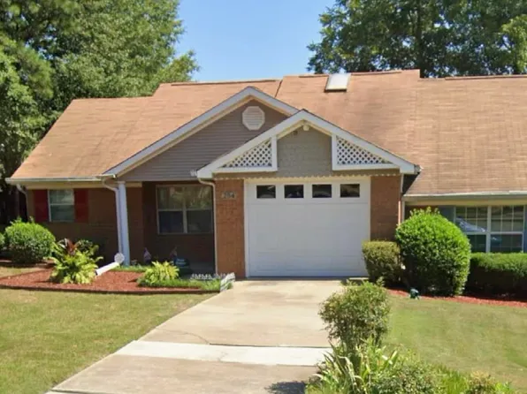 254 Olde Oaks Ln, Riverdale, GA 30274
