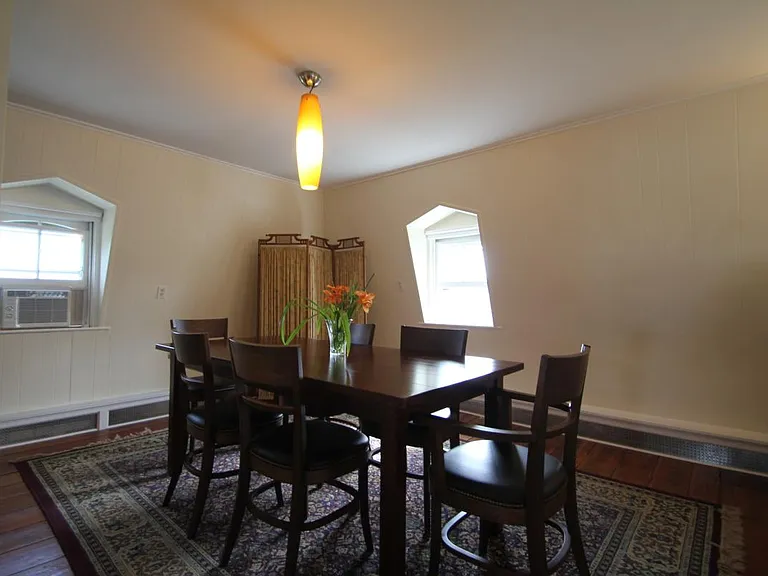82 Thames St #3 — Photo 8