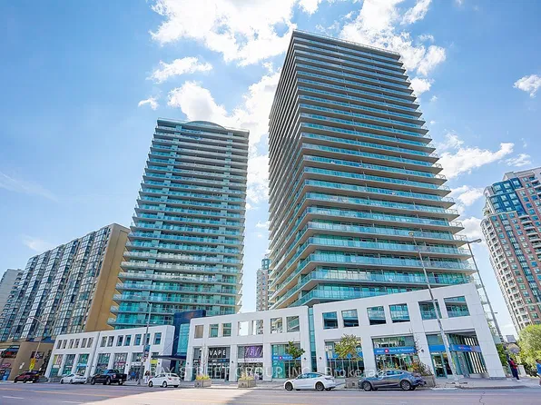 5500 Yonge St, Toronto, ON
