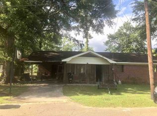235 Willis St, Hattiesburg, MS 39401