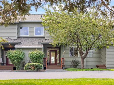 987 Golden Pheasant Dr, Redmond, OR, 97756