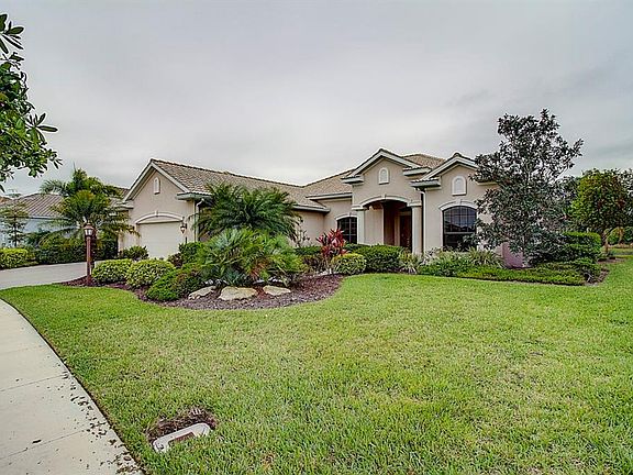 3rd image of 13420 Campanile Ct