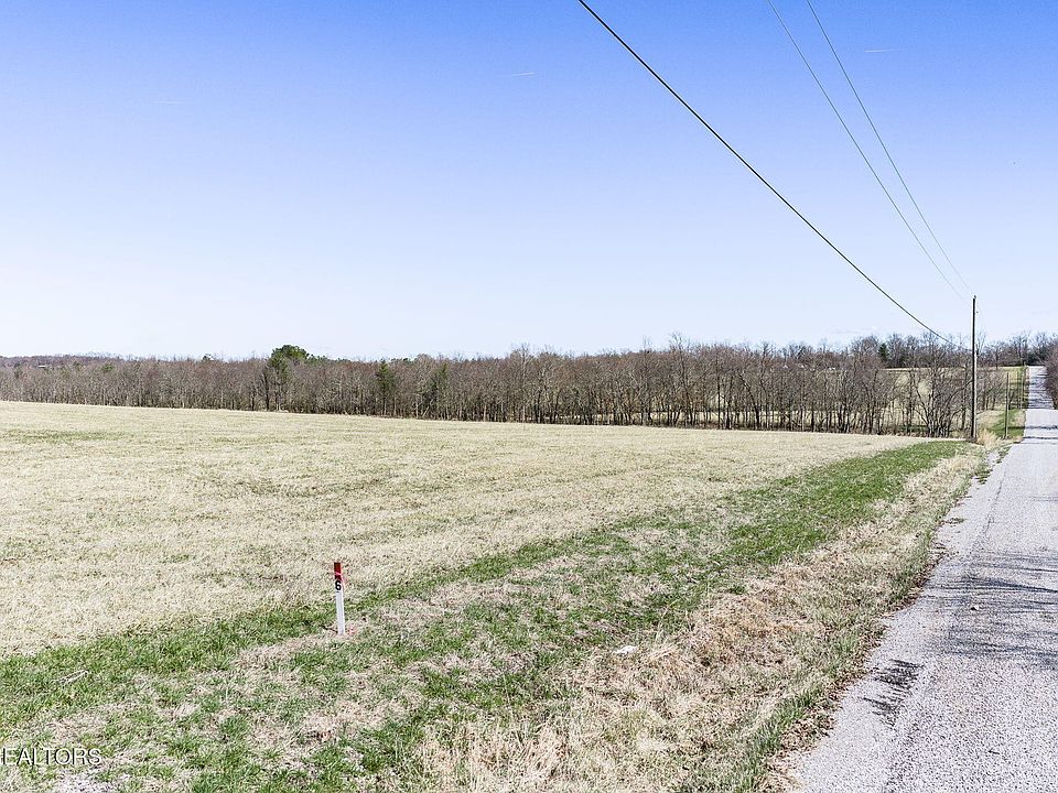 2nd image of 7 Nicholson Dr Lot 7