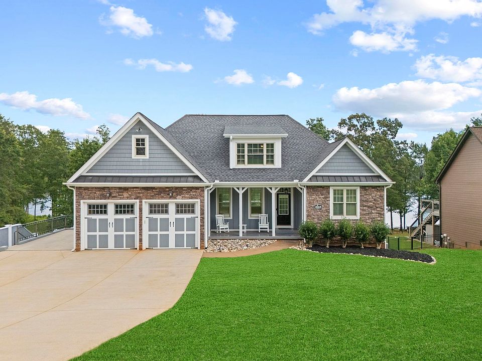 1st image of 208 Carshalton Dr