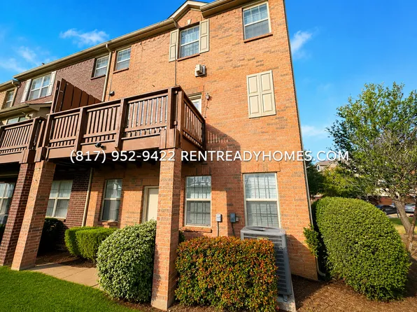 1495 Chase Ln, Irving, TX 75063
