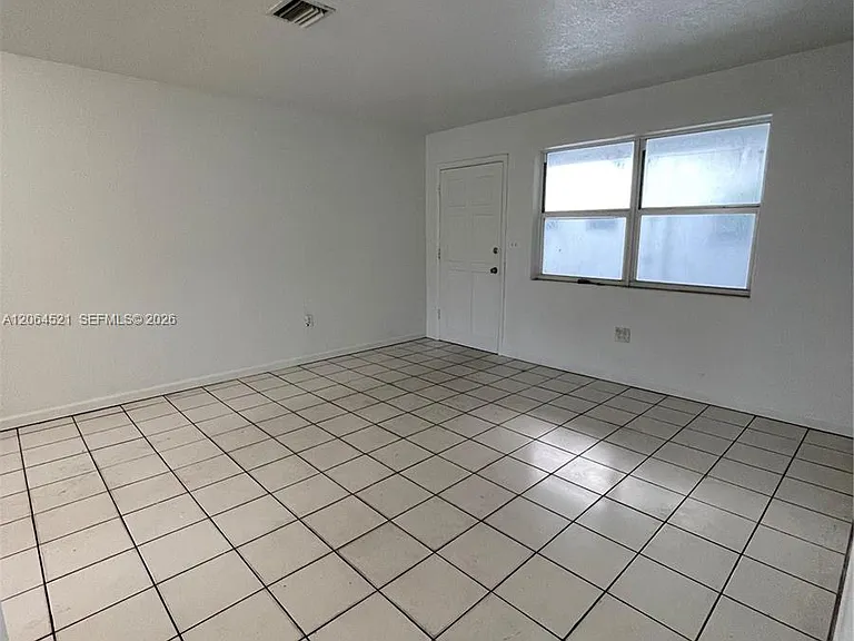 1243 NW 61st St #3 — Photo 2