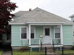 4 Clinton St, Pawtucket, RI 02861