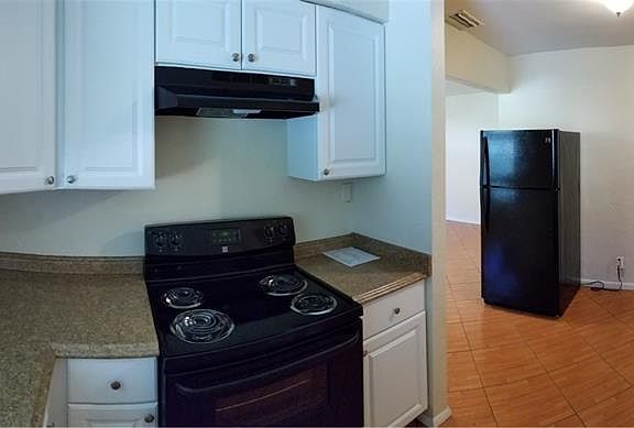 5th image of 1803 E 99th Ave