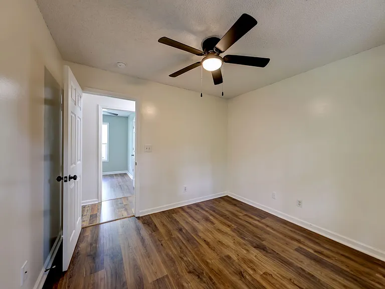 3253 N Senseney Cir — Photo 10