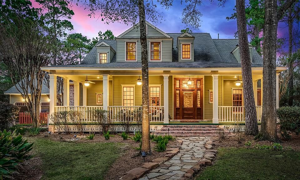 Welcome to 20 Waterford Lake in the prestigious community of Waterford Bend, in The Village of Cochran's Crossing. Designed to be an "old new house" and not any specific time period, it was designed to be warm and welcoming.