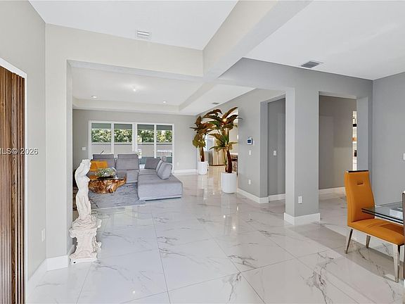5th image of 28909 SW 186th Ave