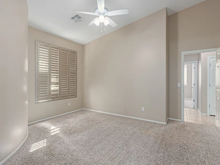 2206 W Fawn Dr — Photo 24