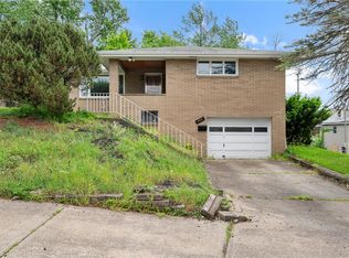 200 Erwin Pl, Mc Kees Rocks, PA 15136