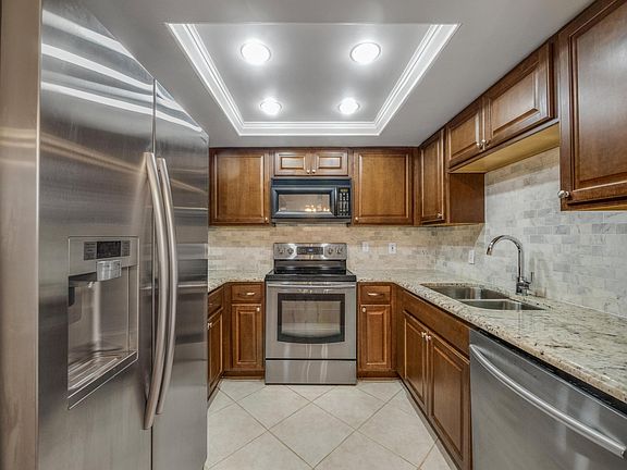 2nd image of 10270 N Military Trail #5a