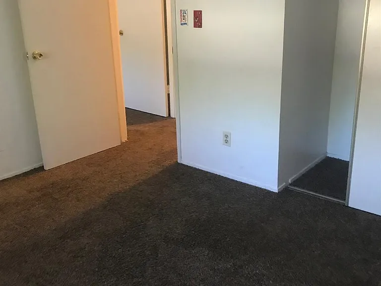 4767 N Cedar Ave #103 — Photo 13