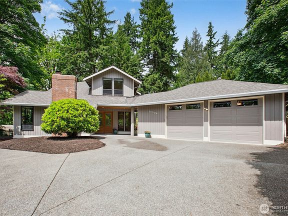 4th image of 19306 SE 21st Street