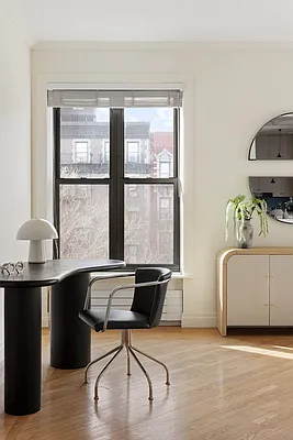 Sold by Compass | media 14