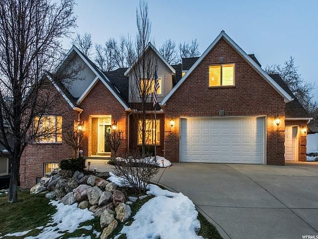 1st image of 2945 E Alvera Dr