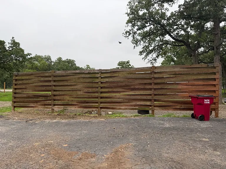220 Jeffery Dr — Photo 9