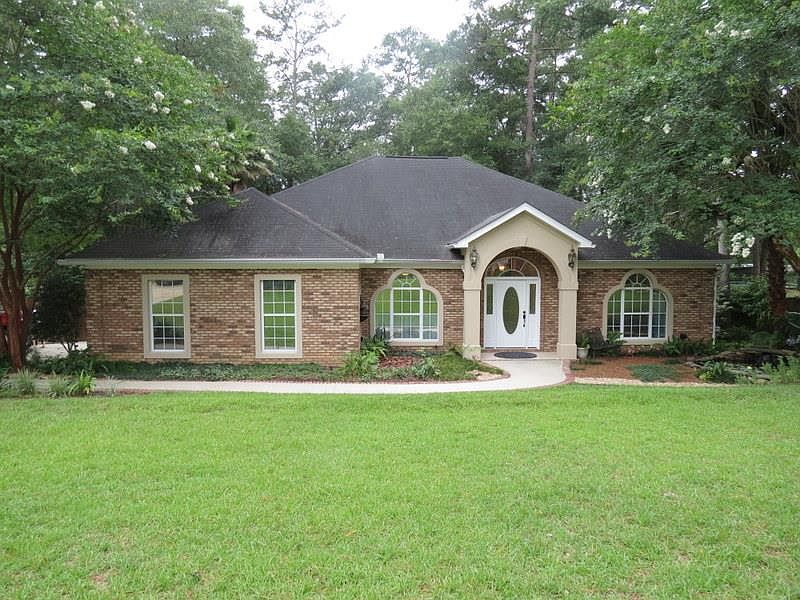2nd image of 3247 Shamrock E