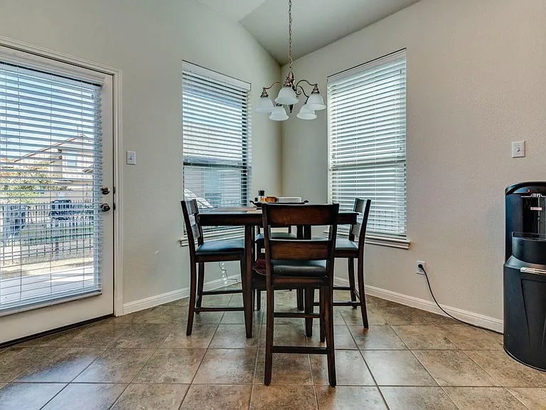 7233 Manchaca Rd #37 — Photo 15
