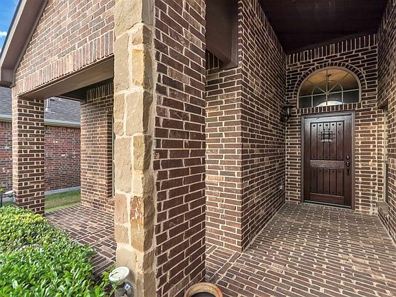 4th image of 12740 Breckenridge Ct