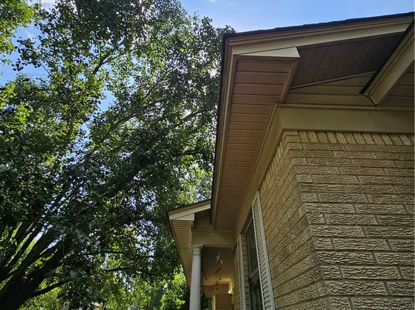 921 Willow St, Malvern, AR 72104