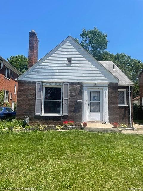 1st image of 3684 Buckingham Ave