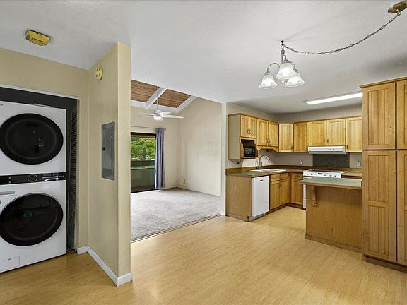 4th image of 2180 W Vineyard St APT 308