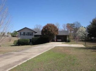 4192 Mason Creek Rd, Winston, GA 30187