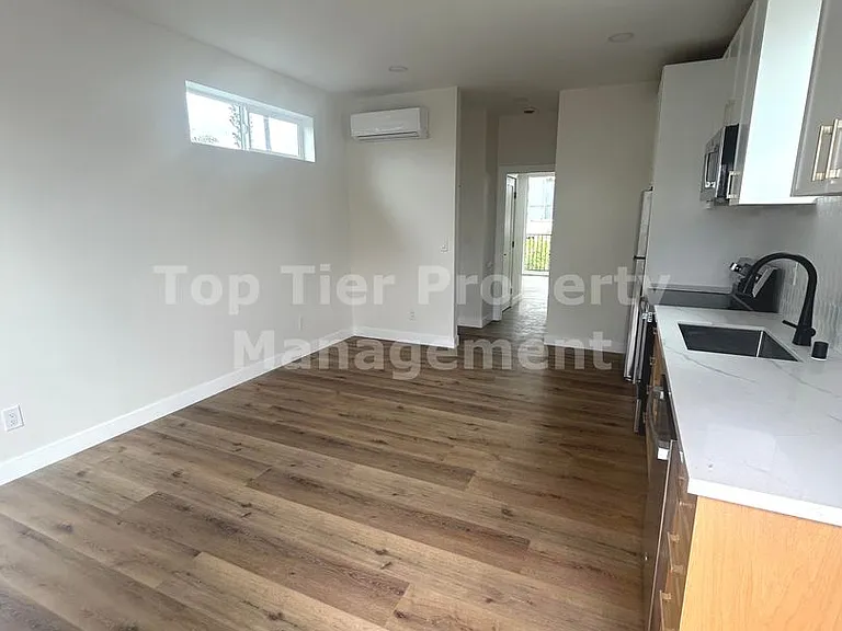 2945 Kalmia St #2 — Photo 4