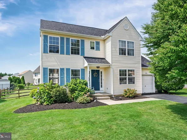 254 E Flagstone Dr, Newark, DE 19702