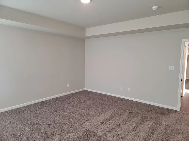 275 Southridge Dr — Photo 21