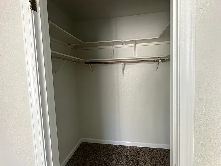 8224 Silverside Dr — Photo 8