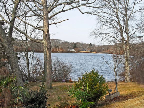 5th image of 48 Lake Dr
