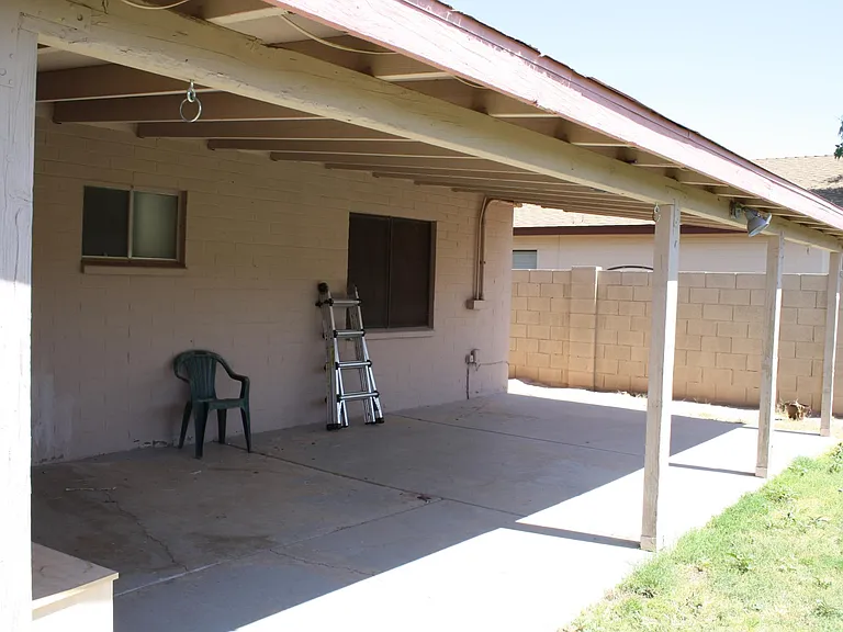 1859 E Florian Ave — Photo 22